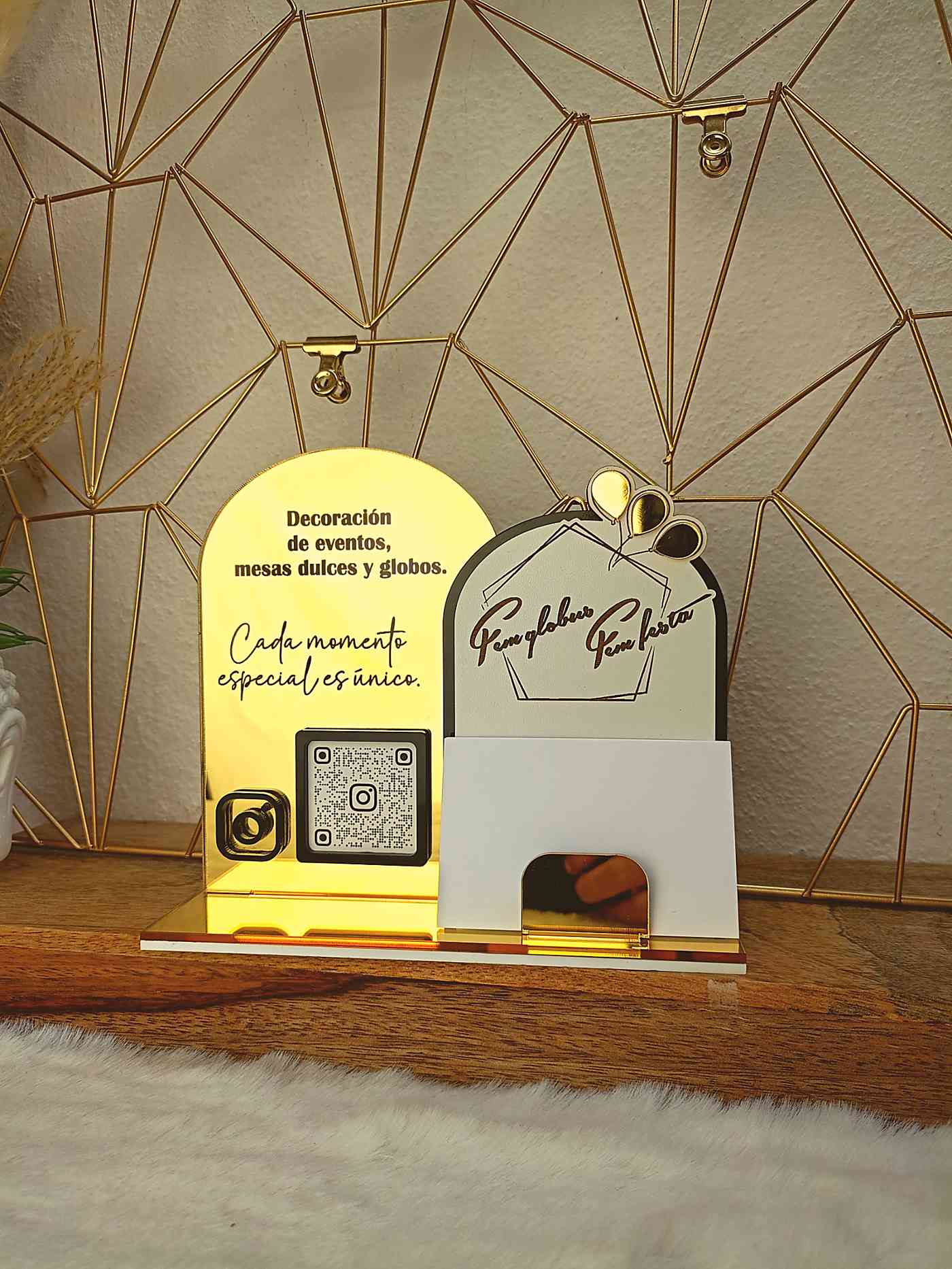 Placa Qr con tarjetero - Imagen 3