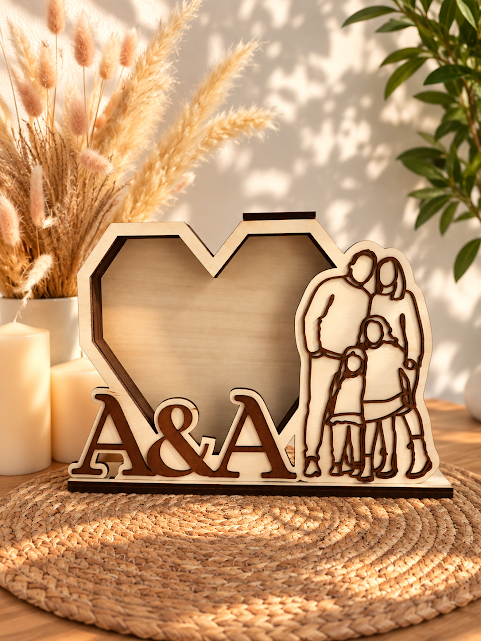 Hucha de madera corazón personalizada